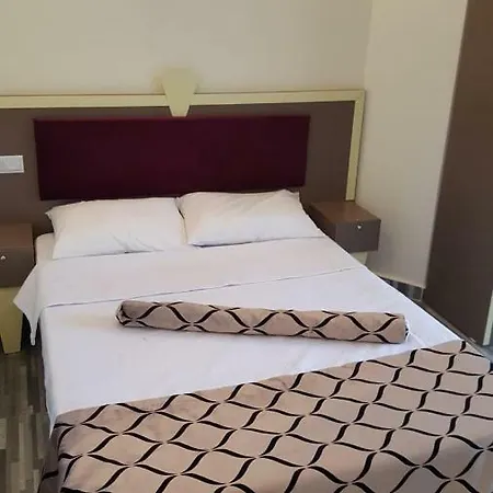 Izci Palace 3* 케메르